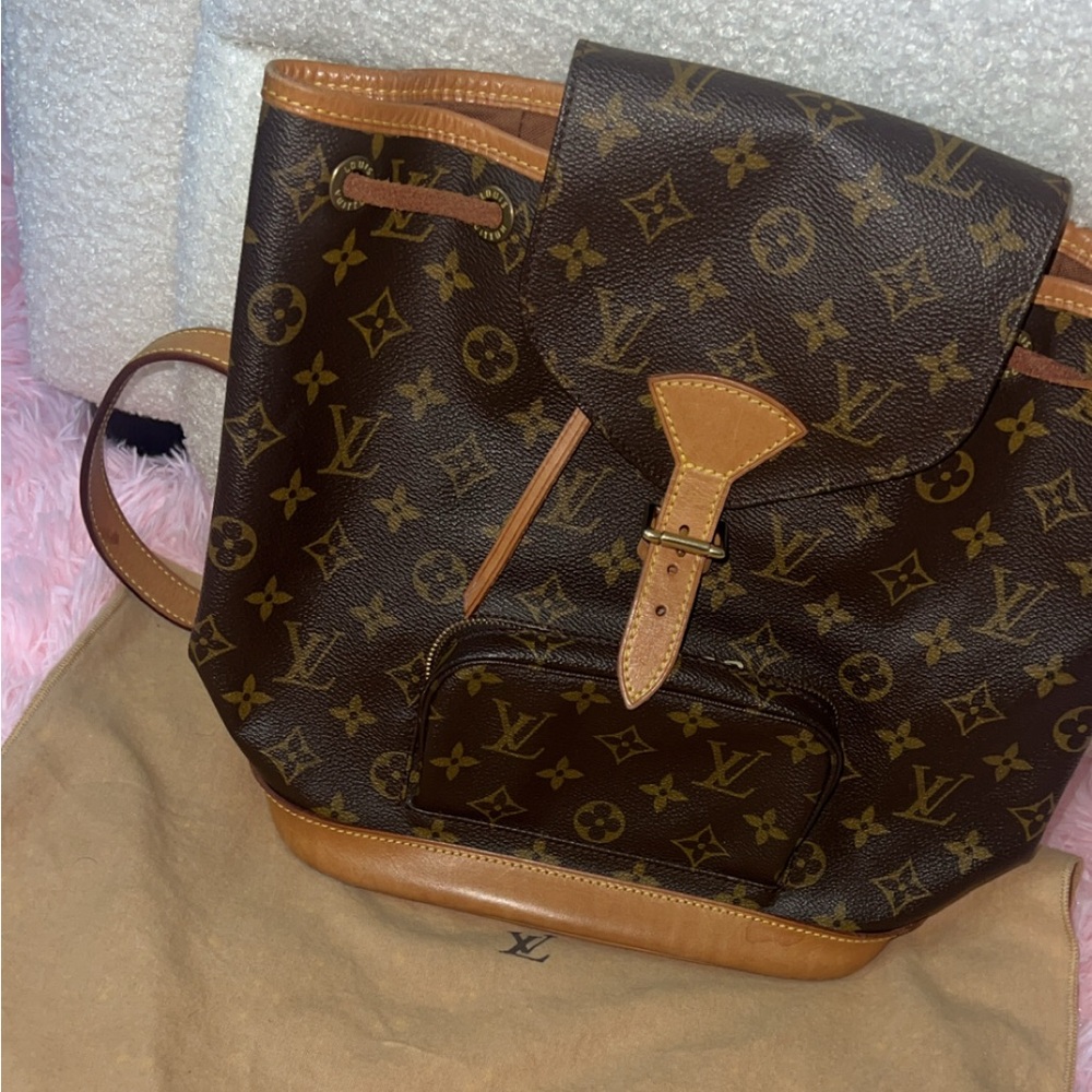Louis Vuitton Brown and Tan Monogram Bag